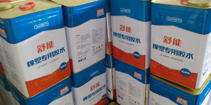 安裝橡塑保溫板的時(shí)候如何選擇正確的保溫膠水？